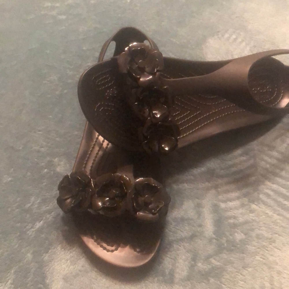 Black crocs size 8 W